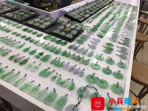 关于翡翠需要了解的知识,了解翡翠专业的知识-第2张图片-翡翠网 关于翡翠需要了解的知识,了解翡翠专业的知识-第2张图片-翡翠网