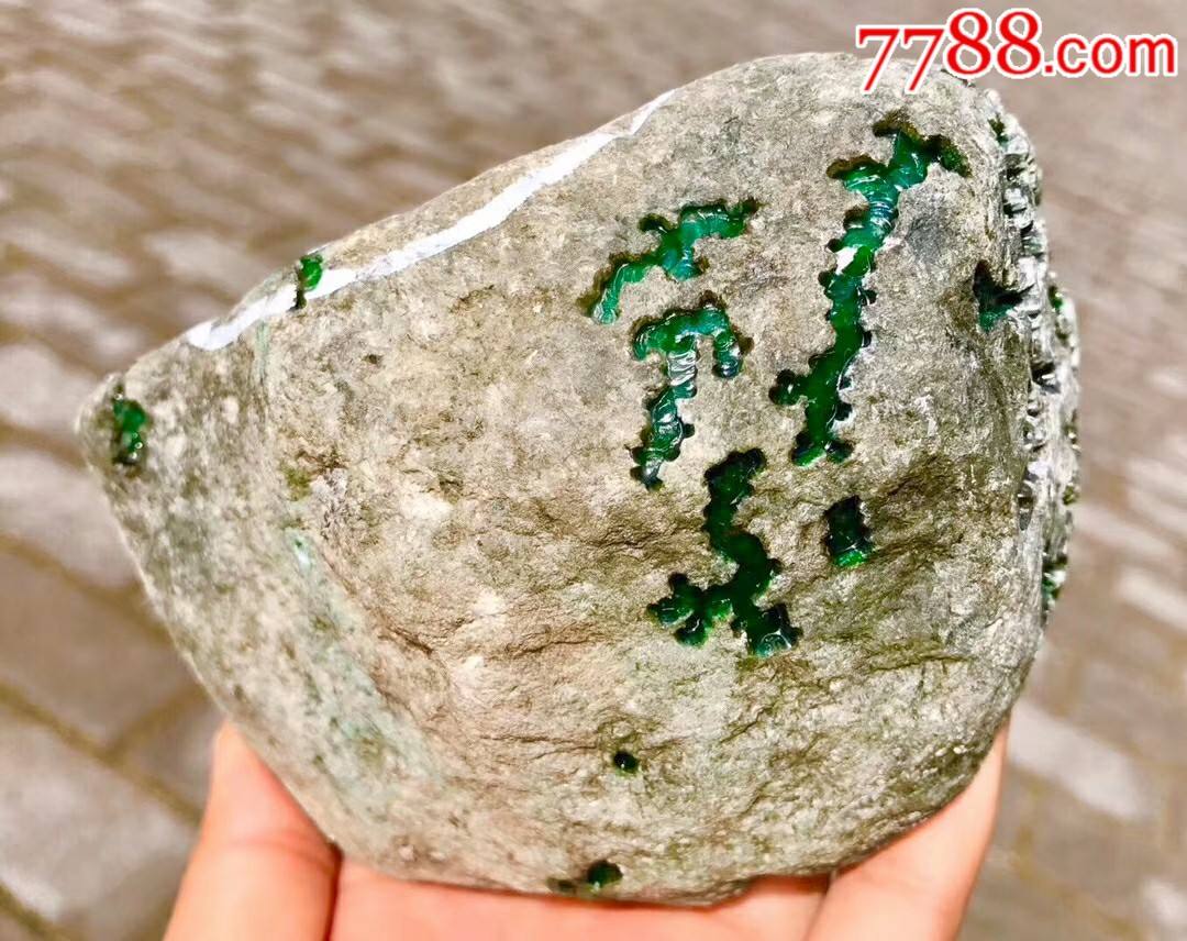 缅甸关于翡翠原石的知识大全的简单介绍-第1张图片-翡翠网 缅甸关于翡翠原石的知识大全的简单介绍-第1张图片-翡翠网