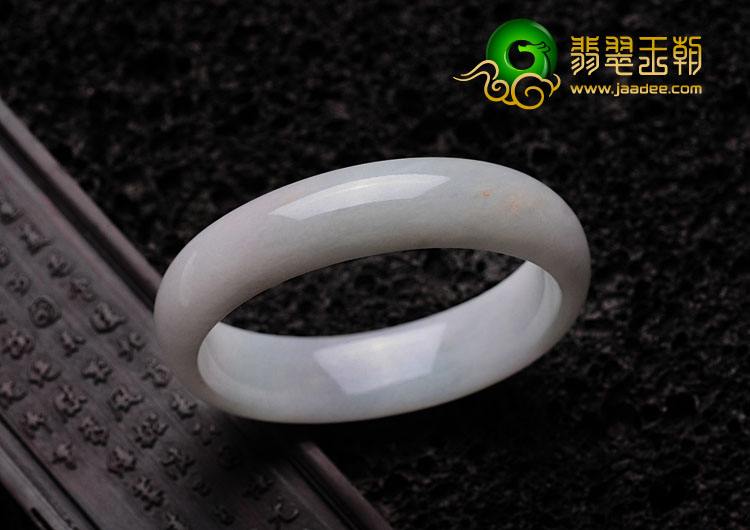 缅甸手镯为什么便宜,缅甸翡翠满春手镯-第1张图片-翡翠网 缅甸手镯为什么便宜,缅甸翡翠满春手镯-第1张图片-翡翠网