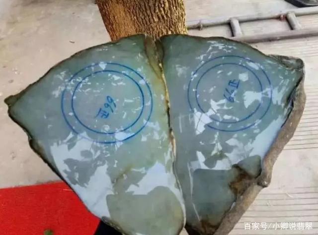 翡翠白皮壳知识翡翠原石16种皮壳表现特征-第1张图片-翡翠网 翡翠白皮壳知识翡翠原石16种皮壳表现特征-第1张图片-翡翠网