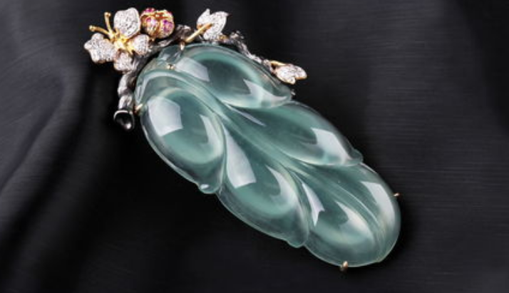 翡翠知识鉴别的简单介绍-第2张图片-翡翠网 翡翠知识鉴别的简单介绍-第2张图片-翡翠网