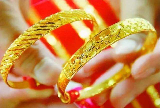 包含2021年黄金手镯流行图片的词条-第2张图片-翡翠网 包含2021年黄金手镯流行图片的词条-第2张图片-翡翠网