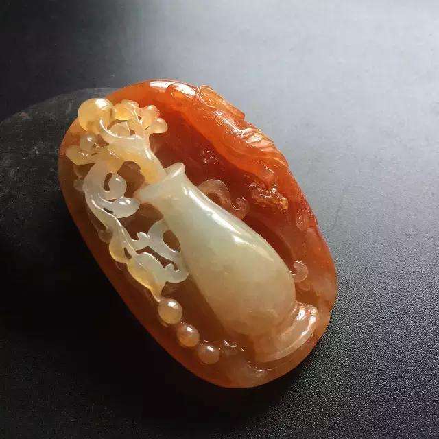 烈火烧过的翡翠手镯还有价值吗的简单介绍-第2张图片-翡翠网 烈火烧过的翡翠手镯还有价值吗的简单介绍-第2张图片-翡翠网