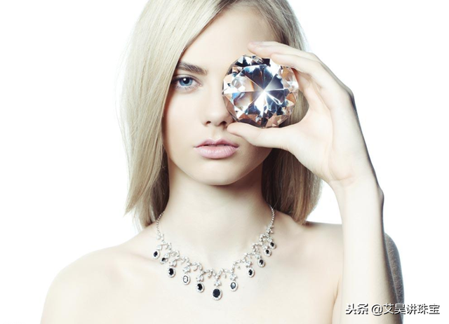 翡翠如何鉴定翡翠原石评估报价单-第7张图片-翡翠网 翡翠如何鉴定翡翠原石评估报价单-第7张图片-翡翠网