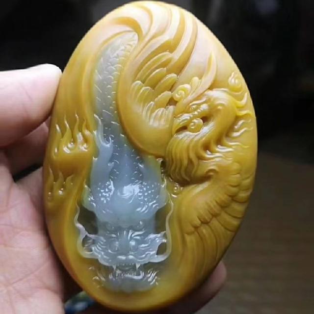 内桑翡翠原石哪里最好翡翠原石放久了会怎么样-第2张图片-翡翠网 内桑翡翠原石哪里最好翡翠原石放久了会怎么样-第2张图片-翡翠网