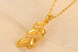 黄金项链多少钱一克40克黄金项链多少钱一克-第1张图片-翡翠网 黄金项链多少钱一克40克黄金项链多少钱一克-第1张图片-翡翠网