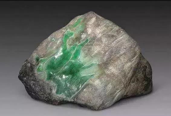 翡翠原石交税翡翠原石怎么辨别场口-第11张图片-翡翠网 翡翠原石交税翡翠原石怎么辨别场口-第11张图片-翡翠网