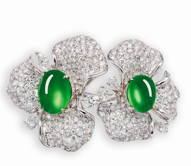 拍卖会翡翠八千万吊坠,拍卖会顶级翡翠-第1张图片-翡翠网 拍卖会翡翠八千万吊坠,拍卖会顶级翡翠-第1张图片-翡翠网