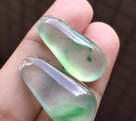 翡翠从入门到精通知识汇总新手翡翠基础知识-第2张图片-翡翠网 翡翠从入门到精通知识汇总新手翡翠基础知识-第2张图片-翡翠网