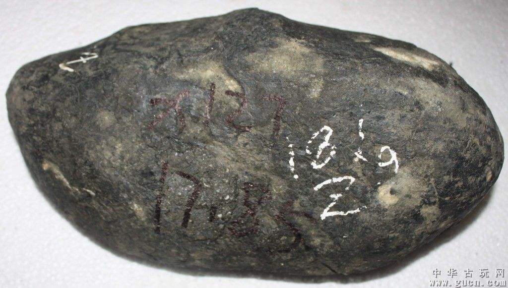 莫广基场口翡翠原石缅甸十大场口翡翠原石特点-第1张图片-翡翠网 莫广基场口翡翠原石缅甸十大场口翡翠原石特点-第1张图片-翡翠网