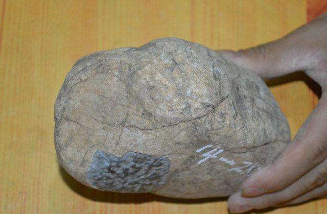 莫广基场口翡翠原石缅甸十大场口翡翠原石特点-第2张图片-翡翠网 莫广基场口翡翠原石缅甸十大场口翡翠原石特点-第2张图片-翡翠网