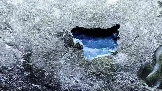 新疆翡翠原石翡翠原石开-第4张图片-翡翠网 新疆翡翠原石翡翠原石开-第4张图片-翡翠网