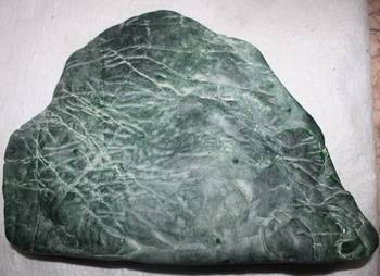 关于武夷山白皮翡翠原石毛料的信息-第1张图片-翡翠网 关于武夷山白皮翡翠原石毛料的信息-第1张图片-翡翠网