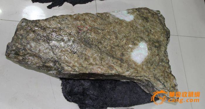 翡翠原石价格多少一公斤,定西翡翠原石-第2张图片-翡翠网 翡翠原石价格多少一公斤,定西翡翠原石-第2张图片-翡翠网