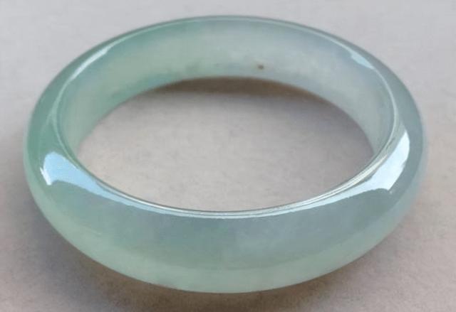 冰种水种翡翠价格蓝水翡翠挂件价格-第4张图片-翡翠网 冰种水种翡翠价格蓝水翡翠挂件价格-第4张图片-翡翠网