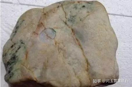 翡翠的八个等级图片,翡翠原石绺裂-第2张图片-翡翠网 翡翠的八个等级图片,翡翠原石绺裂-第2张图片-翡翠网