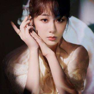 北京卫视春晚2021节目单杨紫的简单介绍-第2张图片-翡翠网 北京卫视春晚2021节目单杨紫的简单介绍-第2张图片-翡翠网