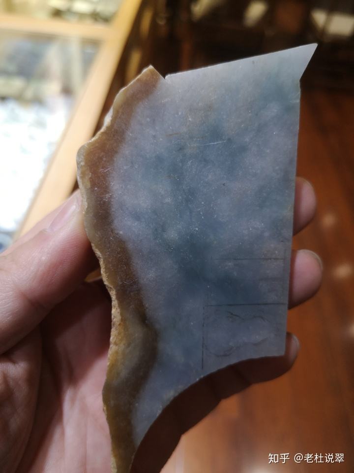 翡翠有雾层什么意思翡翠的雾层知识-第2张图片-翡翠网 翡翠有雾层什么意思翡翠的雾层知识-第2张图片-翡翠网