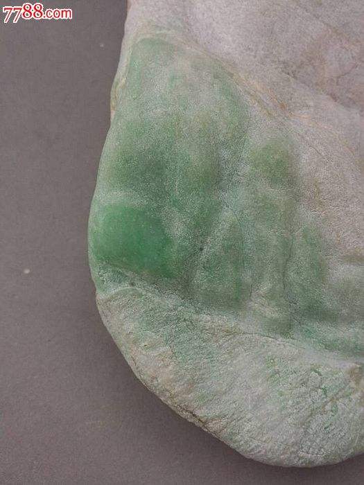 关于翡翠垃圾料原石视频的信息-第1张图片-翡翠网 关于翡翠垃圾料原石视频的信息-第1张图片-翡翠网
