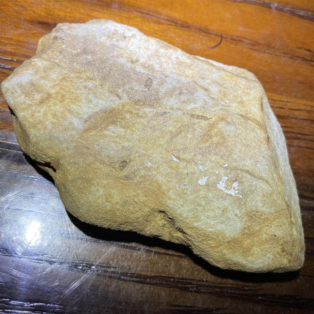 黑河天然翡翠原石如何鉴别的简单介绍-第1张图片-翡翠网 黑河天然翡翠原石如何鉴别的简单介绍-第1张图片-翡翠网