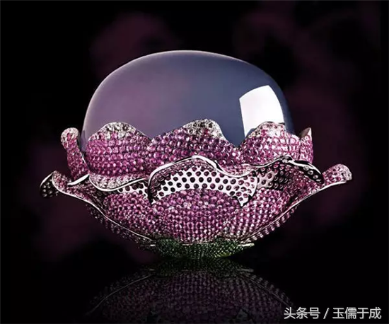 九节翡翠真的存在吗十春九木翡翠原石图片-第5张图片-翡翠网 九节翡翠真的存在吗十春九木翡翠原石图片-第5张图片-翡翠网