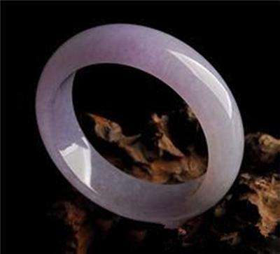 关于翡翠价格好的信息-第2张图片-翡翠网 关于翡翠价格好的信息-第2张图片-翡翠网