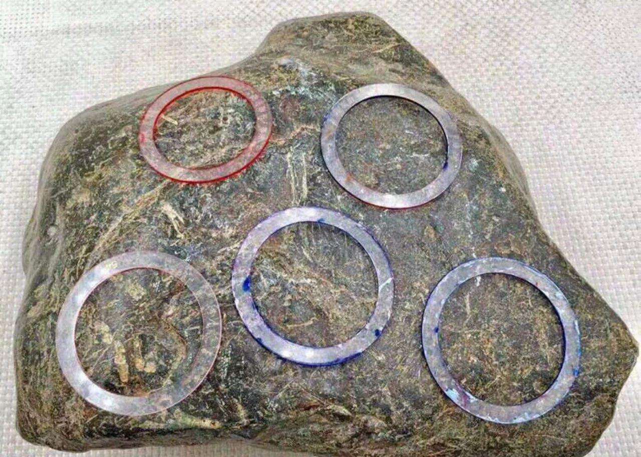 翡翠原石鉴宝学技巧,个人翡翠原石怎么卖掉-第1张图片-翡翠网 翡翠原石鉴宝学技巧,个人翡翠原石怎么卖掉-第1张图片-翡翠网