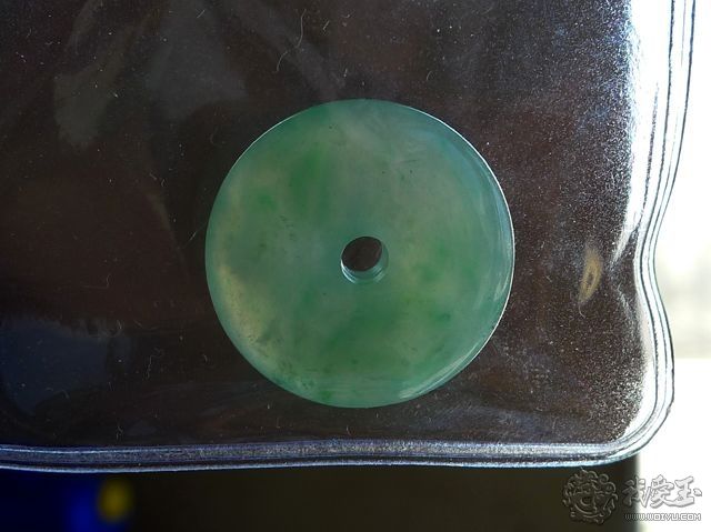 揭阳翡翠市场价格一览表的简单介绍-第2张图片-翡翠网 揭阳翡翠市场价格一览表的简单介绍-第2张图片-翡翠网