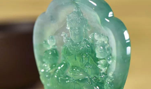 关于翡翠需了解的知识翡翠的原石基本知识大全-第2张图片-翡翠网 关于翡翠需了解的知识翡翠的原石基本知识大全-第2张图片-翡翠网