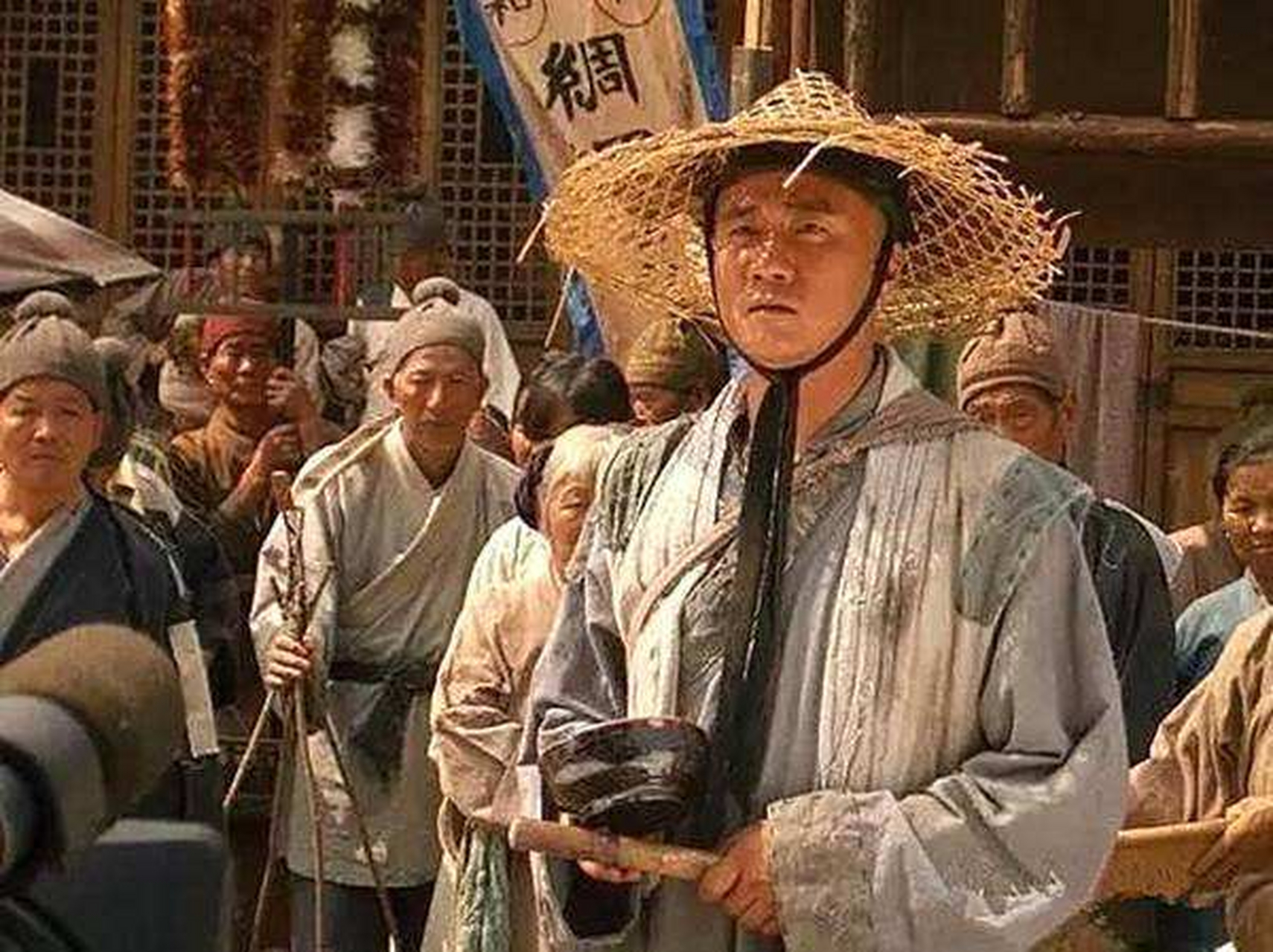 汤翡翠知识偶像,汤翡翠是怎么回事-第1张图片-翡翠网 汤翡翠知识偶像,汤翡翠是怎么回事-第1张图片-翡翠网