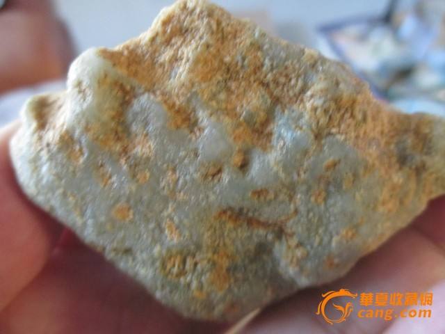 翡翠冰种贵还是木纳,翡翠木纳原石晴水-第2张图片-翡翠网 翡翠冰种贵还是木纳,翡翠木纳原石晴水-第2张图片-翡翠网