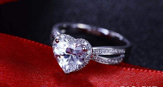 男款霸气钻石戒指图片钻石戒指图片及价格-第2张图片-翡翠网 男款霸气钻石戒指图片钻石戒指图片及价格-第2张图片-翡翠网