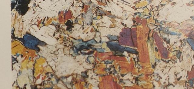 翡翠好坏鉴别方法翡翠辨别好坏最全翡翠知识看了还怕被宰-第3张图片-翡翠网 翡翠好坏鉴别方法翡翠辨别好坏最全翡翠知识看了还怕被宰-第3张图片-翡翠网