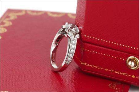 2022年钻石回收价格表,二手钻石回收价格查询-第2张图片-翡翠网 2022年钻石回收价格表,二手钻石回收价格查询-第2张图片-翡翠网