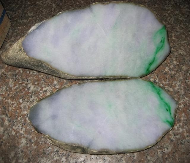 翡翠原石价格多少钱,翡翠原石价格对照表-第4张图片-翡翠网 翡翠原石价格多少钱,翡翠原石价格对照表-第4张图片-翡翠网