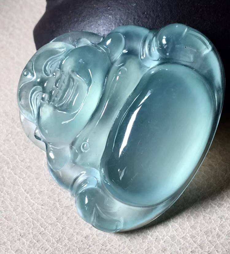 水头好高冰种翡翠价格的简单介绍-第1张图片-翡翠网 水头好高冰种翡翠价格的简单介绍-第1张图片-翡翠网