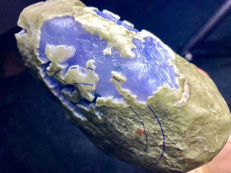 翡翠原石怎么出来的,哪能找到翡翠原石-第2张图片-翡翠网 翡翠原石怎么出来的,哪能找到翡翠原石-第2张图片-翡翠网