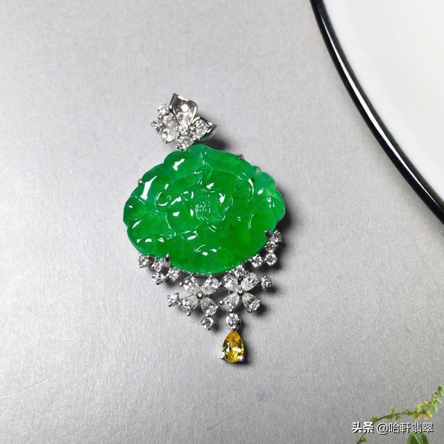 翡翠和玉石哪种好,翡翠知识讲解翡翠怎样选购玉送人-第10张图片-翡翠网 翡翠和玉石哪种好,翡翠知识讲解翡翠怎样选购玉送人-第10张图片-翡翠网