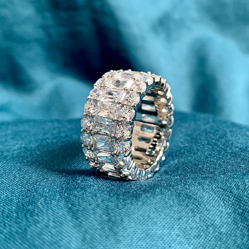 方钻方钻头和圆钻头的区别-第1张图片-翡翠网 方钻方钻头和圆钻头的区别-第1张图片-翡翠网