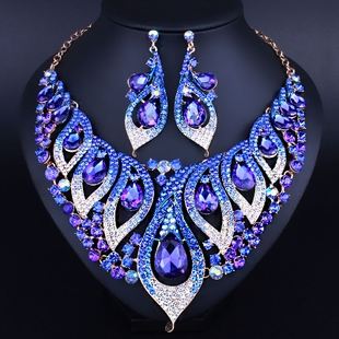 首饰种类名称及图片,1000种颜色名称和图片-第1张图片-翡翠网 首饰种类名称及图片,1000种颜色名称和图片-第1张图片-翡翠网