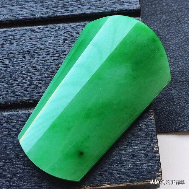 翡翠福禄寿吊坠图片,翡翠老寿星价格-第6张图片-翡翠网