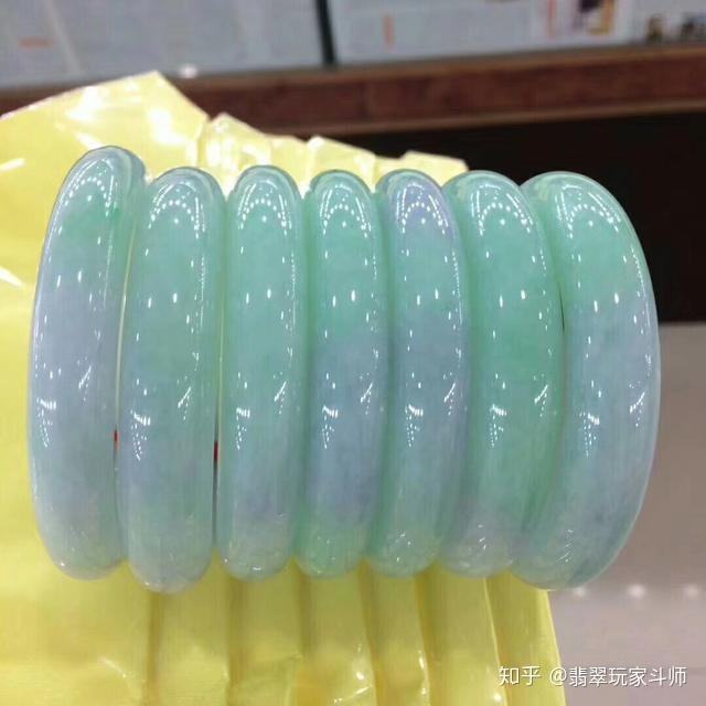 包含木那料翡翠手镯价格表的词条-第1张图片-翡翠网 包含木那料翡翠手镯价格表的词条-第1张图片-翡翠网
