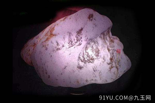 烧红翡翠原石打灯的表现,翡翠原石打灯各个光圈代表-第2张图片-翡翠网 烧红翡翠原石打灯的表现,翡翠原石打灯各个光圈代表-第2张图片-翡翠网