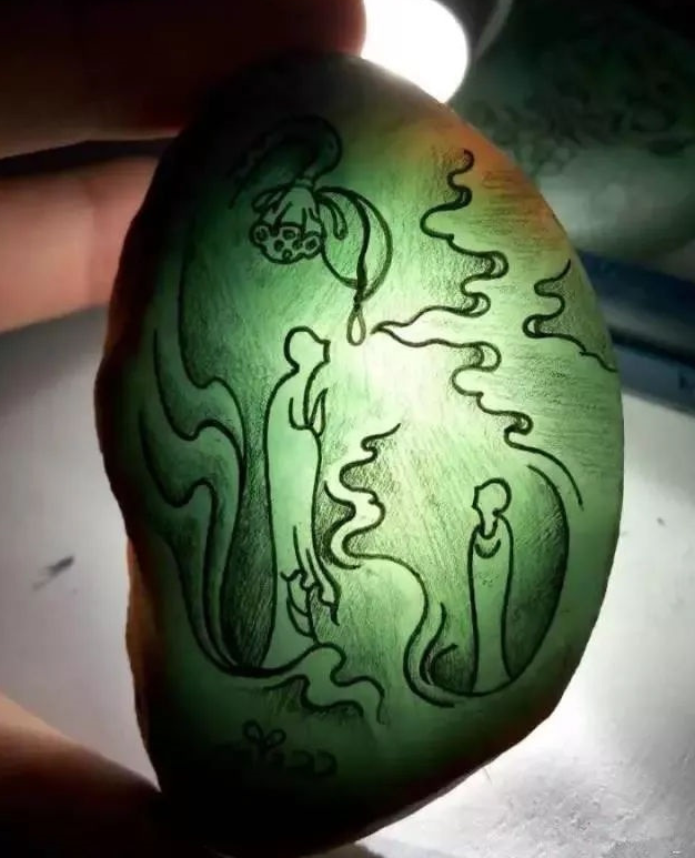 油青翡翠值钱吗高档油青翡翠原石-第5张图片-翡翠网 油青翡翠值钱吗高档油青翡翠原石-第5张图片-翡翠网