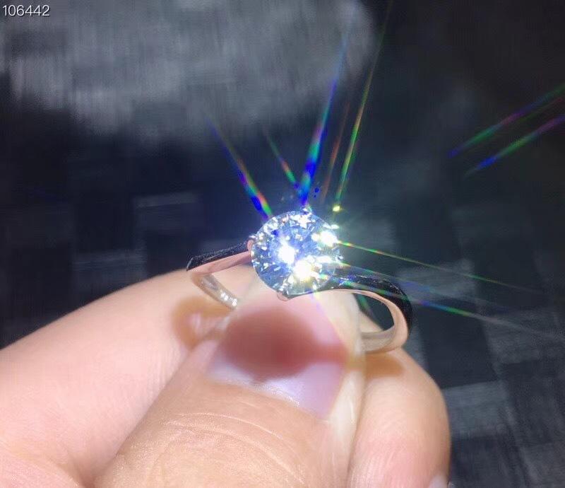 莫桑钻戒一般多少钱莫桑钻值钱吗-第1张图片-翡翠网 莫桑钻戒一般多少钱莫桑钻值钱吗-第1张图片-翡翠网