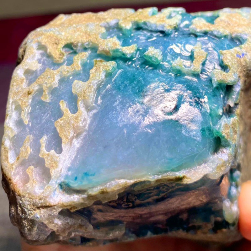 满满萤光翡翠原石图片,翡翠原石哪里买比较靠谱-第1张图片-翡翠网 满满萤光翡翠原石图片,翡翠原石哪里买比较靠谱-第1张图片-翡翠网