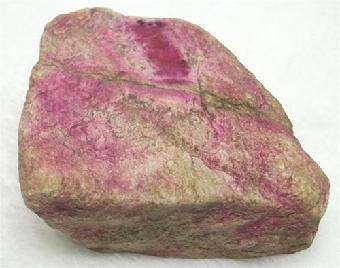 红翡翠原石价格,红翡翠价格一览表-第2张图片-翡翠网 红翡翠原石价格,红翡翠价格一览表-第2张图片-翡翠网