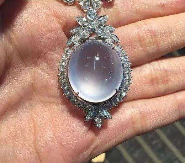 翡翠种底水色基础知识的简单介绍-第2张图片-翡翠网 翡翠种底水色基础知识的简单介绍-第2张图片-翡翠网