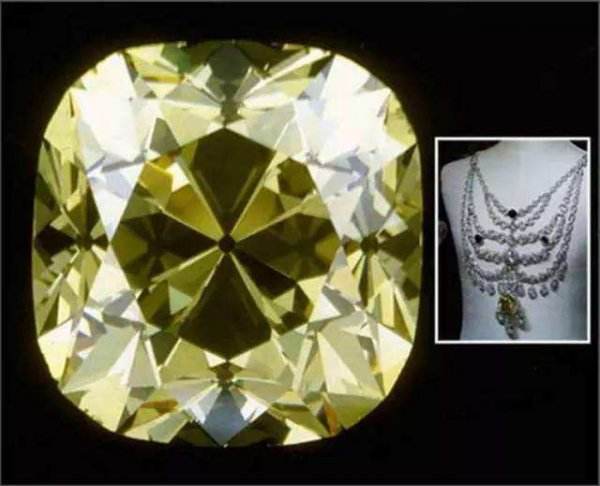 世界钻石排名前十名品牌奢侈品戒指品牌排行榜前十名-第1张图片-翡翠网 世界钻石排名前十名品牌奢侈品戒指品牌排行榜前十名-第1张图片-翡翠网