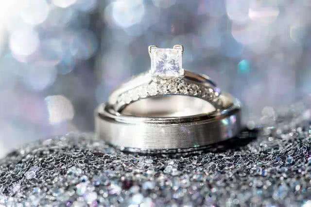 世纪骗局钻石钻石的世纪骗局-第1张图片-翡翠网 世纪骗局钻石钻石的世纪骗局-第1张图片-翡翠网